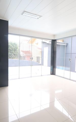 Casa à venda com 133m², 3 quartos e 2 vagasQuiosque