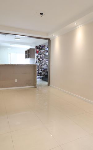Casa à venda com 133m², 3 quartos e 2 vagasSala
