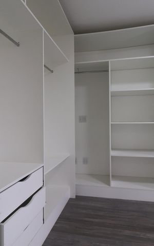 Casa à venda com 133m², 3 quartos e 2 vagasCloset