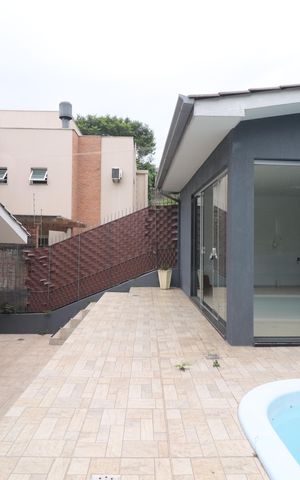 Casa à venda com 133m², 3 quartos e 2 vagasÁrea comum - Piscina