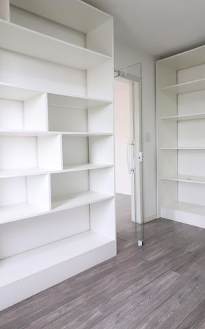 Casa à venda com 133m², 3 quartos e 2 vagasCloset