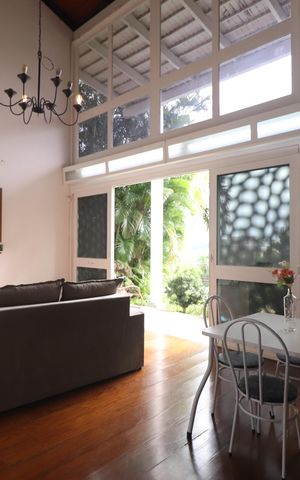 Casa à venda com 375m², 5 quartos e 3 vagas Sala 3