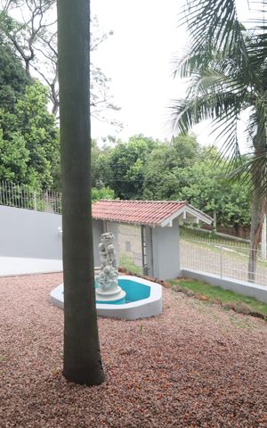 Casa à venda com 375m², 5 quartos e 3 vagasJardim