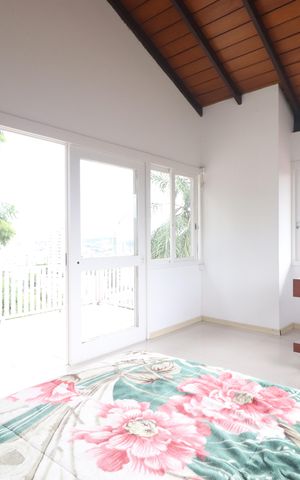 Casa à venda com 375m², 5 quartos e 3 vagasQuarto 1