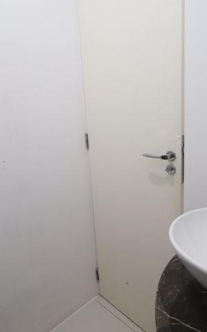 Casa à venda com 375m², 5 quartos e 3 vagasLavabo