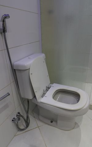Casa de condomínio para alugar com 200m², 3 quartos e 1 vagaBanheiro da Suíte
