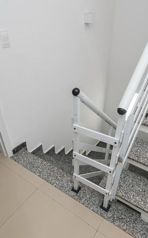 Casa de condomínio à venda com 90m², 2 quartos e 1 vaga Casa de condomínio à venda com 90m², 2 quartos e 1 vagaHall do 2º andar