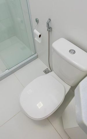 Casa de condomínio à venda com 90m², 2 quartos e 1 vaga Casa de condomínio à venda com 90m², 2 quartos e 1 vagaBanheiro 1