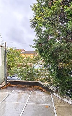 Casa à venda com 350m², 3 quartos e 4 vagas Casa à venda com 350m², 3 quartos e 4 vagasBanheiro do Quarto 2