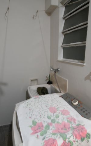 Apartamento à venda com 90m², 3 quartos e sem vagaÁrea de Serviço