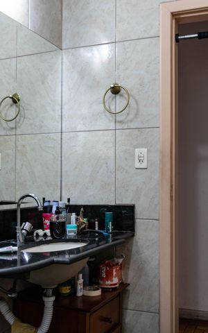 Apartamento à venda com 114m², 3 quartos e 1 vaga Apartamento à venda com 114m², 3 quartos e 1 vagaBanheiro Social