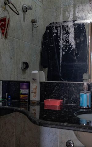 Apartamento à venda com 114m², 3 quartos e 1 vaga Apartamento à venda com 114m², 3 quartos e 1 vagaBanheiro da Suíte