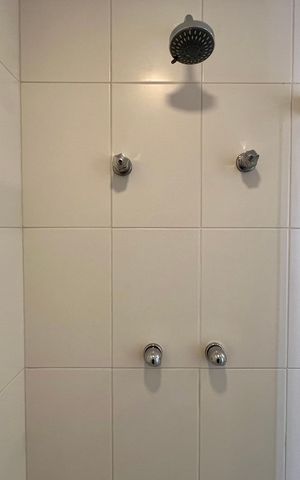Studio à venda com 31m², 1 quarto e 1 vaga Studio à venda com 31m², 1 quarto e 1 vagaBanheiro