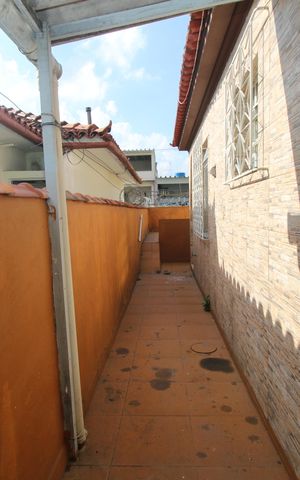 Casa para alugar com 110m², 2 quartos e 1 vagaCorredor lateral