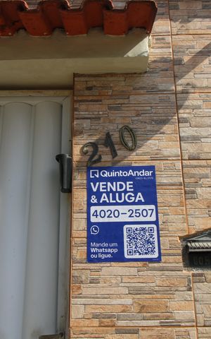 Casa para alugar com 110m², 2 quartos e 1 vagaPlaca