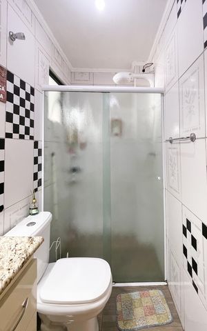 Apartamento à venda com 56m², 2 quartos e 1 vaga Apartamento à venda com 56m², 2 quartos e 1 vagaBanheiro Social