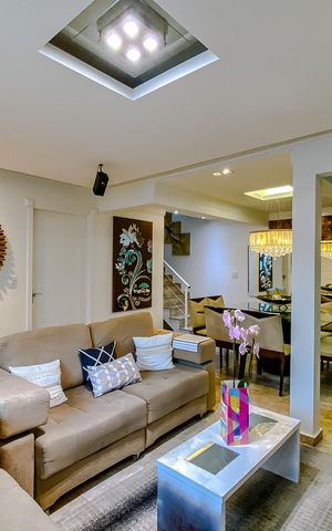 Casa à venda com 252m², 3 quartos e 5 vagasSala