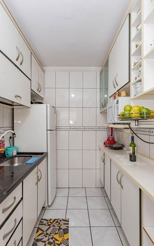Apartamento à venda com 52m², 2 quartos e 1 vagaCozinha