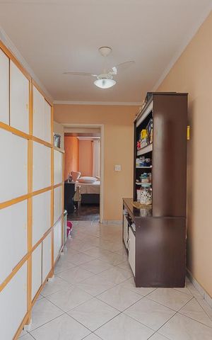 Casa à venda com 350m², 3 quartos e 8 vagasCloset da suíte 2