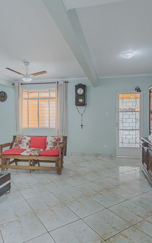 Casa à venda com 350m², 3 quartos e 8 vagasSala 2