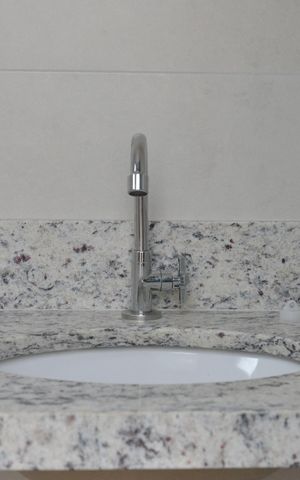 Apartamento à venda com 85m², 2 quartos e 1 vagaBanheiro de serviço