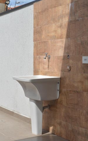 Apartamento à venda com 90m², 2 quartos e 1 vagaÁrea de Serviço