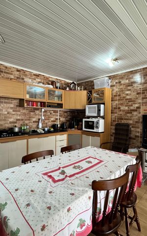 Casa à venda com 60m², 2 quartos e 1 vaga Casa à venda com 60m², 2 quartos e 1 vagaCozinha