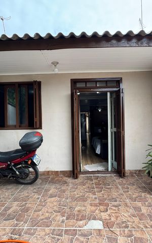 Casa à venda com 60m², 2 quartos e 1 vaga Casa à venda com 60m², 2 quartos e 1 vagaÁrea comum