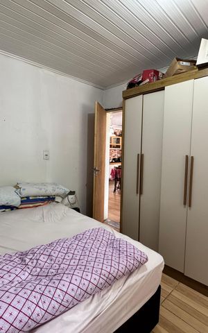 Casa à venda com 60m², 2 quartos e 1 vaga Casa à venda com 60m², 2 quartos e 1 vagaQuarto