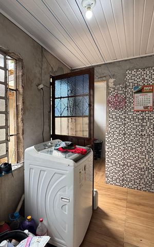 Casa à venda com 60m², 2 quartos e 1 vaga Casa à venda com 60m², 2 quartos e 1 vagaÁrea de Serviço