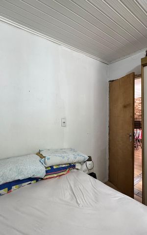 Casa à venda com 60m², 2 quartos e 1 vaga Casa à venda com 60m², 2 quartos e 1 vagaQuarto