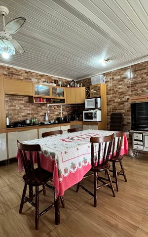 Casa à venda com 60m², 2 quartos e 1 vaga Casa à venda com 60m², 2 quartos e 1 vagaCozinha