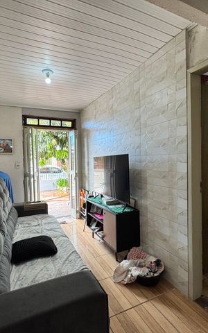 Casa à venda com 60m², 2 quartos e 1 vaga Casa à venda com 60m², 2 quartos e 1 vagaSala