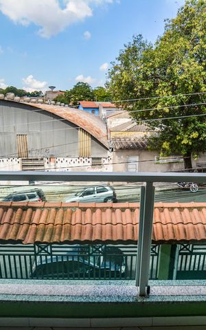 Casa à venda com 300m², 4 quartos e 4 vagas Casa à venda com 300m², 4 quartos e 4 vagasSuíte 1