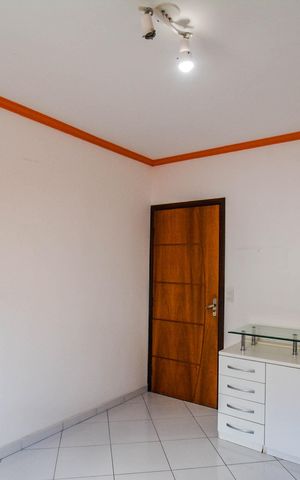 Casa à venda com 300m², 4 quartos e 4 vagas Casa à venda com 300m², 4 quartos e 4 vagasSuíte 3