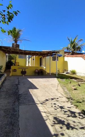 Casa à venda com 300m², 3 quartos e 2 vagas Casa à venda com 300m², 3 quartos e 2 vagasÁrea Externa