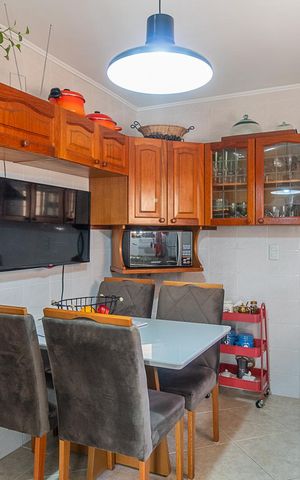 Casa à venda com 200m², 4 quartos e 2 vagasCozinha