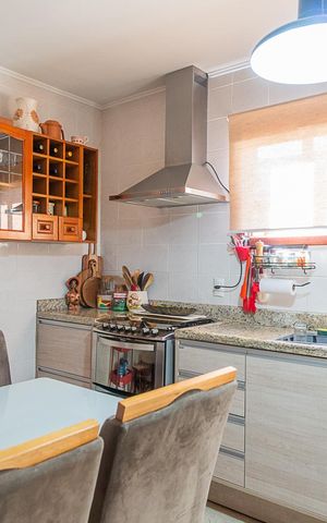 Casa à venda com 200m², 4 quartos e 2 vagasCozinha