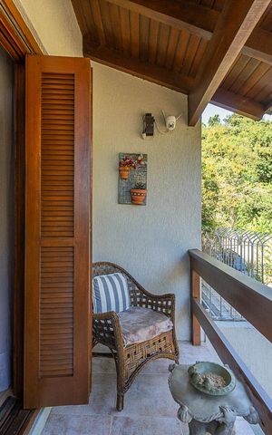 Casa à venda com 200m², 4 quartos e 2 vagasVaranda do Quarto 1