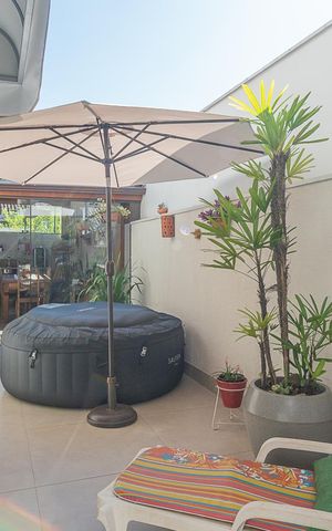 Casa à venda com 200m², 4 quartos e 2 vagasQuintal