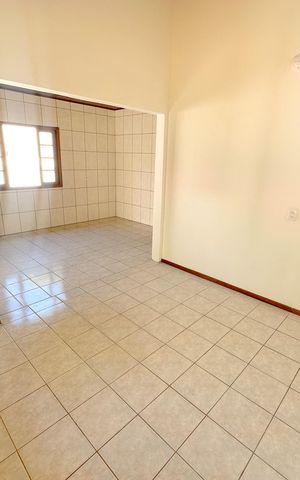 Casa para alugar com 691m², 4 quartos e 3 vagasCozinha