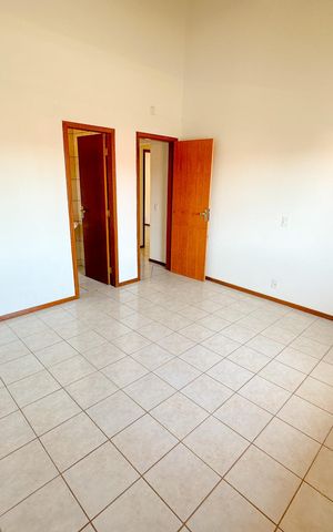 Casa para alugar com 691m², 4 quartos e 3 vagasSuíte