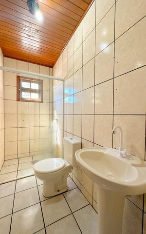 Casa para alugar com 691m², 4 quartos e 3 vagasBanheiro 1