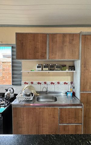 Casa à venda com 80m², 1 quarto e 2 vagasCozinha