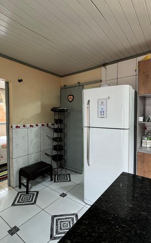 Casa à venda com 80m², 1 quarto e 2 vagasCozinha