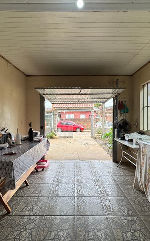 Casa à venda com 80m², 1 quarto e 2 vagasGaragem