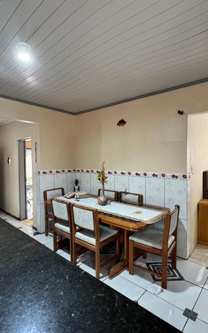 Casa à venda com 80m², 1 quarto e 2 vagasCozinha