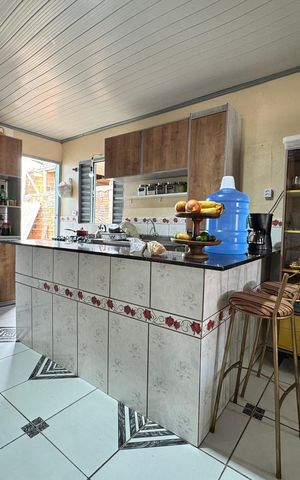 Casa à venda com 80m², 1 quarto e 2 vagasCozinha