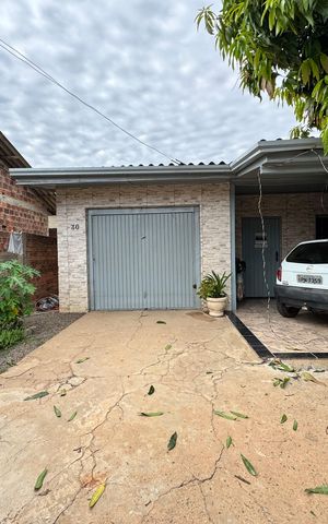 Casa à venda com 80m², 1 quarto e 2 vagasEntrada