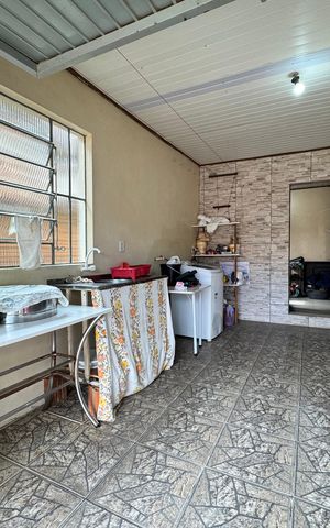 Casa à venda com 80m², 1 quarto e 2 vagasGaragem